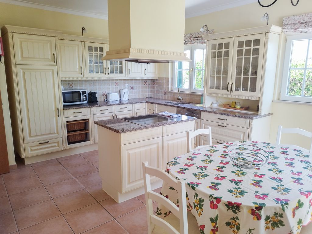Villa Palmeira Algarve Olivers Travels 02