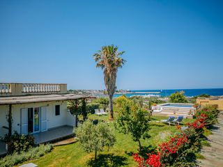 Villa Grande Residenza Ischia Olivers Travels 1