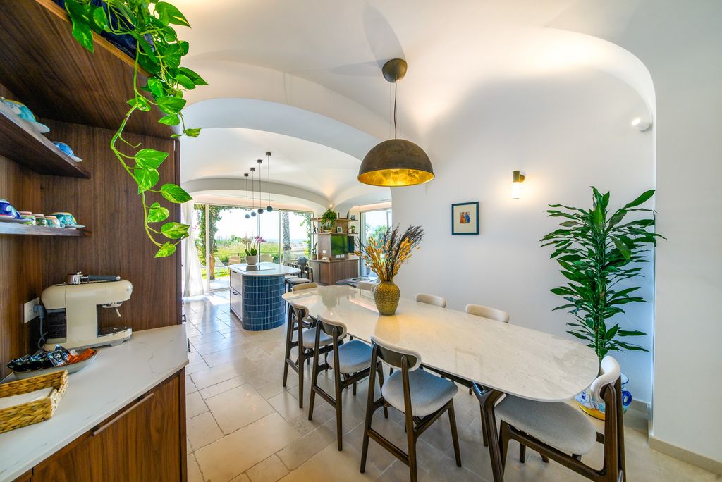 Villa Grande Residenza Ischia Olivers Travels 04