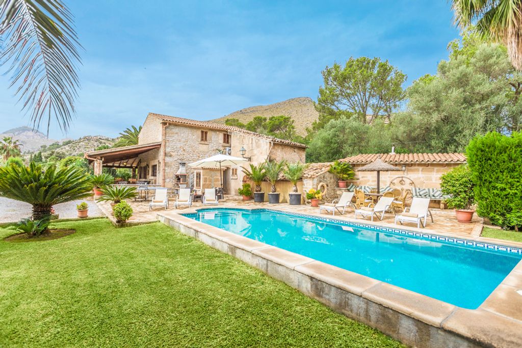 Casa Negra Mallorca Olivers Travels 1 01