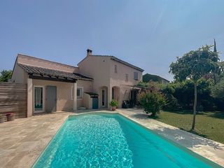 Le Petit Flamingo CH France Olivers Travels 1