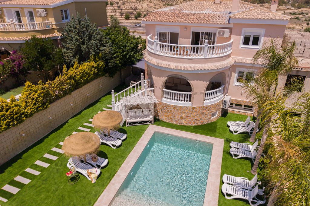 Villa Manrique Luxury Costa Blanca Olivers Travels 7