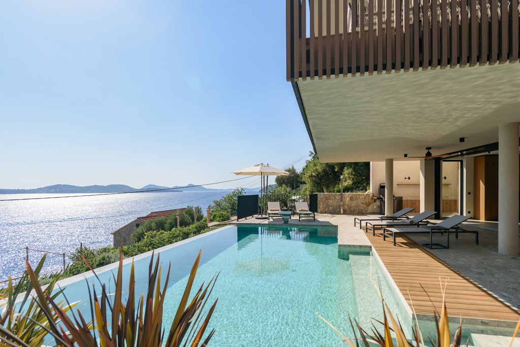 Villa Soria Dubrovnik Olivers Travels 1