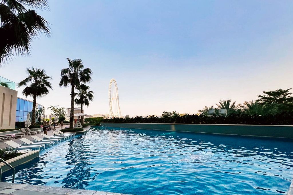 Apartment Zaynab UAE Olivers Travels 2