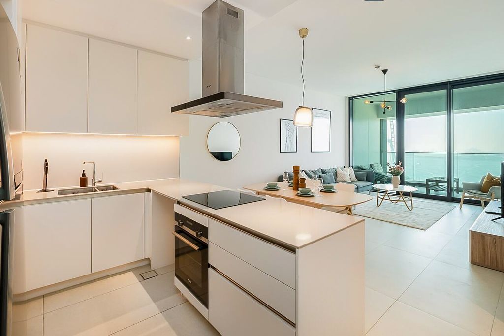 Apartment Zaynab UAE Olivers Travels 5
