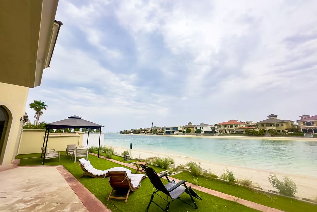 Villa Hirushi UAE Olivers Travels 2
