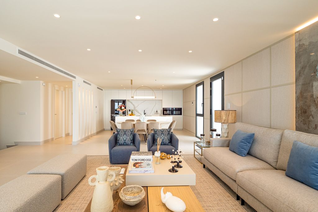 El Mar Ocho Costa Tropical Olivers Travels 5