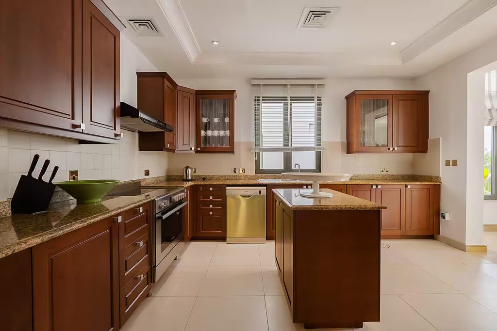 Villa Amisha UAE Olivers Travels 5