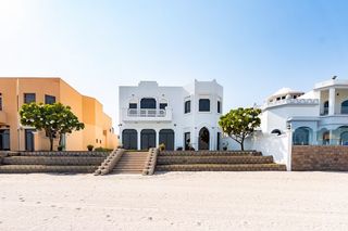 Villa Jemine UAE Olivers Travels 1