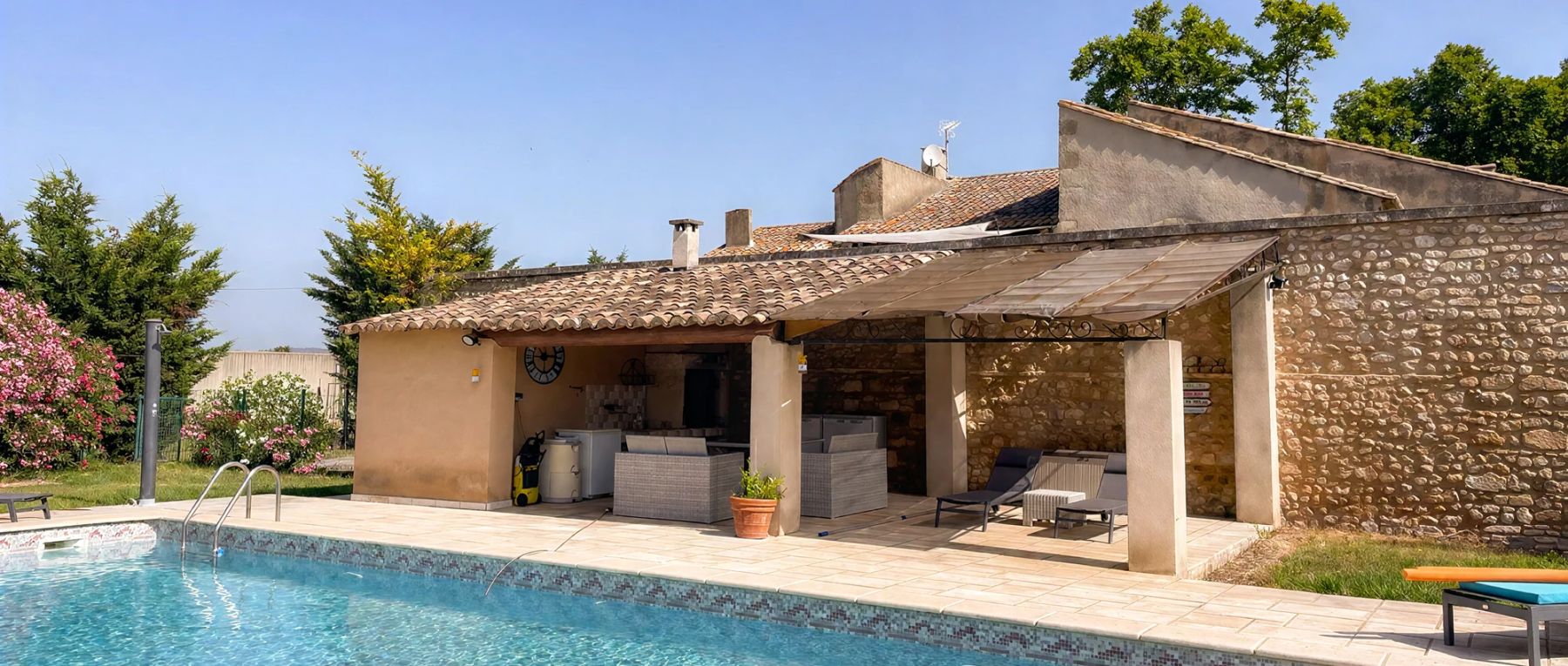 001 la pierre claire south of france olivers travels desktop center