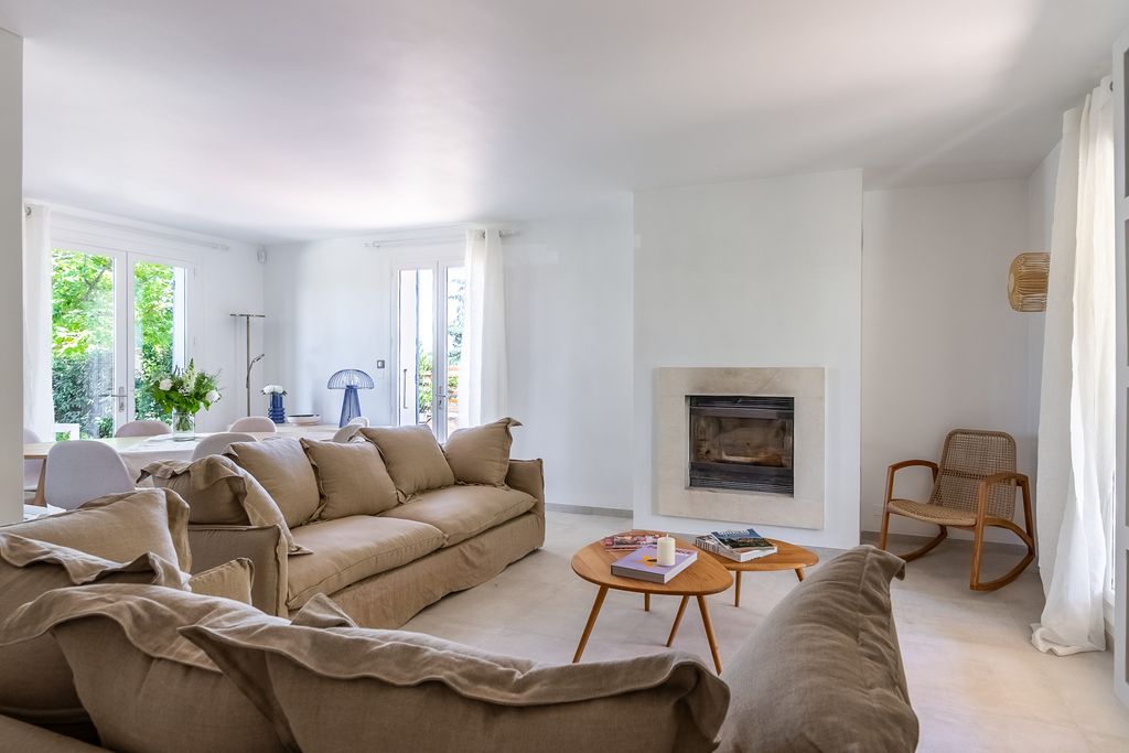 Villa Petit Bleu CH Provence OliversTravels 3
