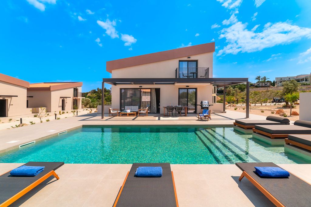 Villas Erebus Rhodes Olivers Travels 1