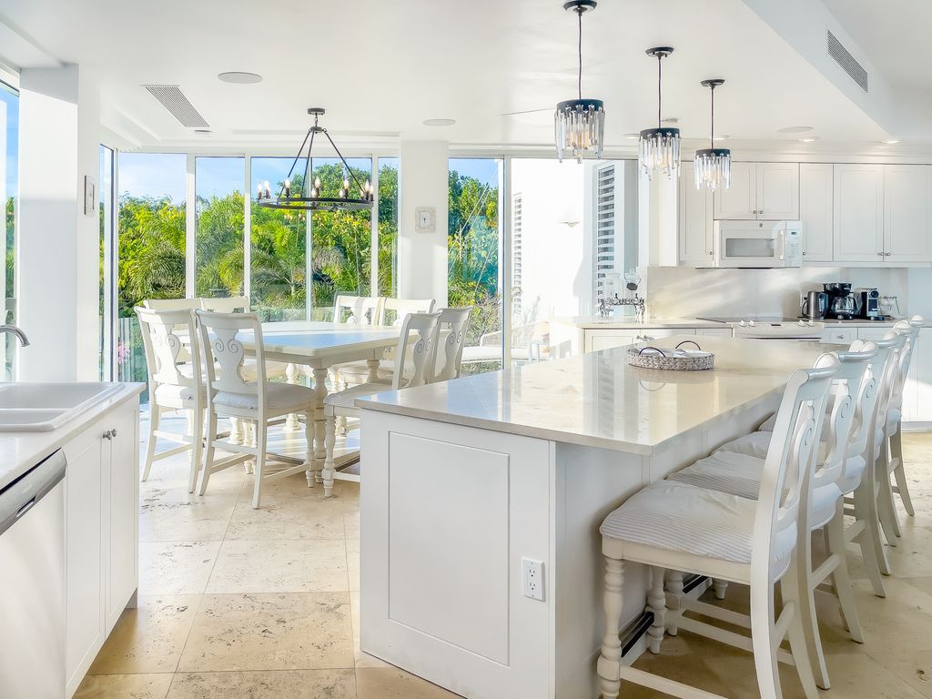 Bay Pearl TurksandCaicos Olivers Travels 4