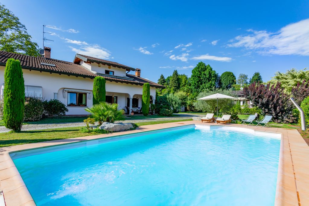 Casa Hydro Blue Lake Maggiore Olivers Travels 1
