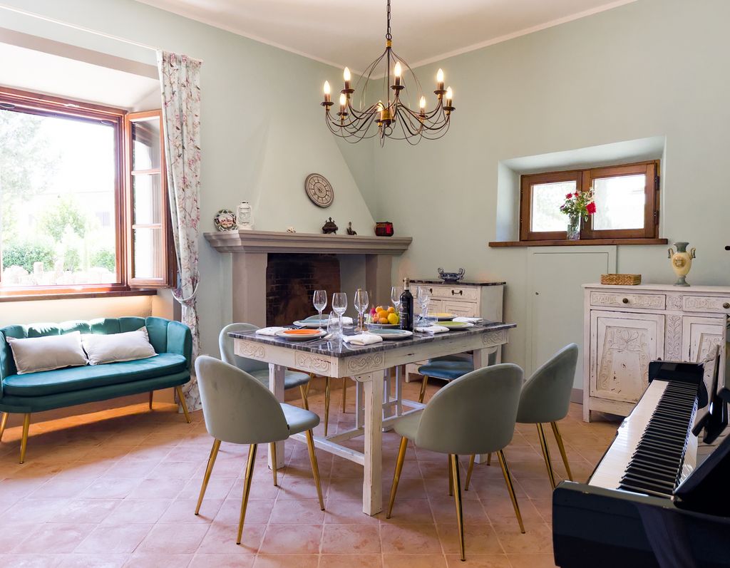 Villa Sienese Del Tramonto Tuscany Olivers Travels 3