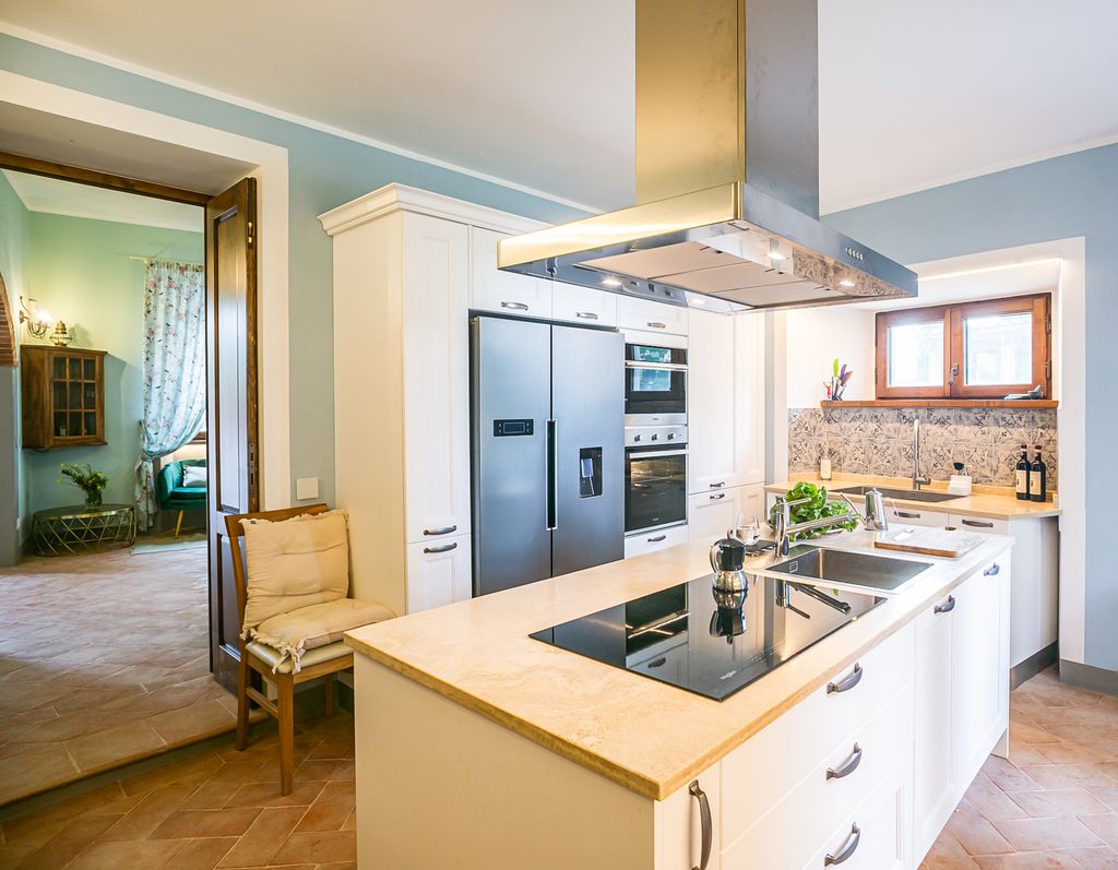 Villa Sienese Del Tramonto Tuscany Olivers Travels 4