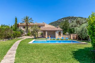 Porto Pintoresco Mallorca Olivers Travels 01