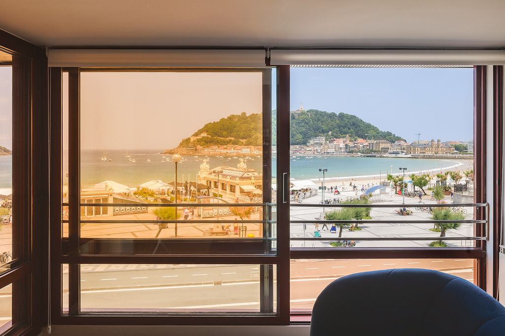 Casa Miraconcha Basque Country Olivers Travels 1