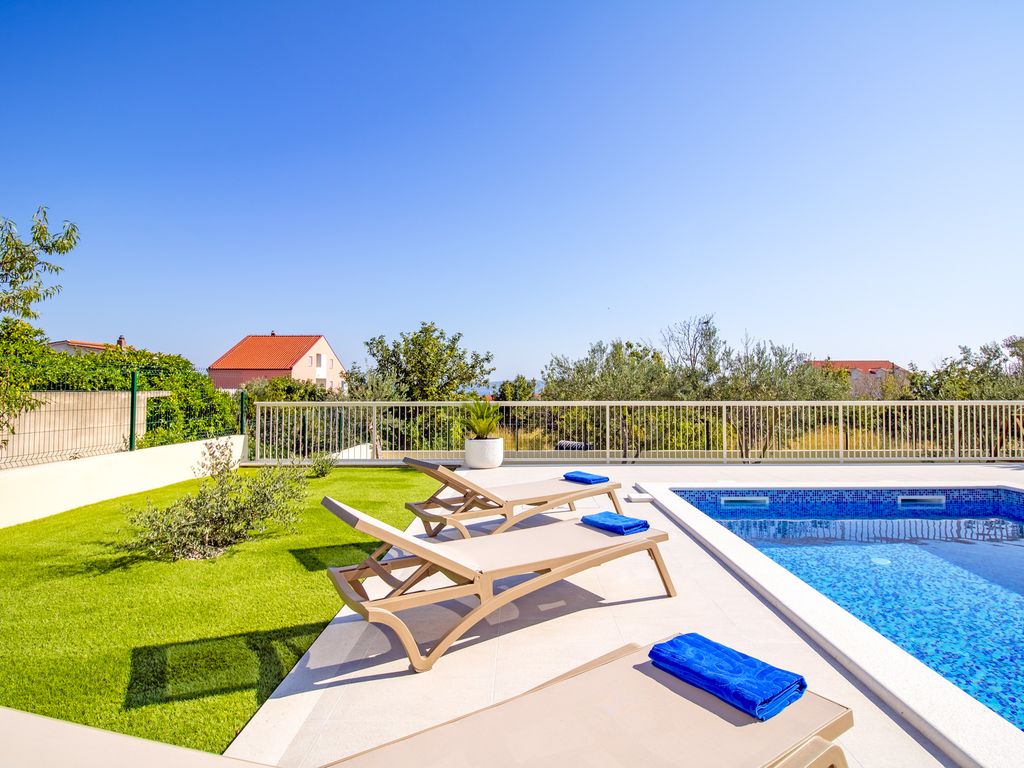 Villa Barti Dalmatia Coast Olivers Travels 2