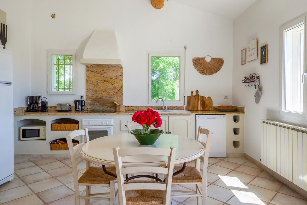 Villa Senancole Provence HP OliversTravels 5