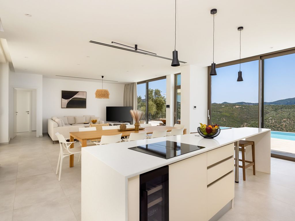 Villa Astraeon Lefkas Olivers Travels 5