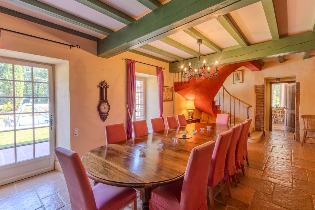 Mas de la Riviere Midi Pyrenees PF OliversTravels 4