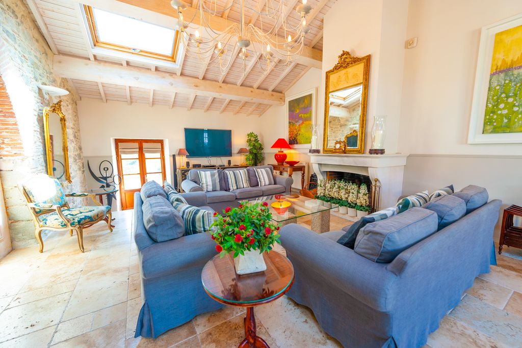 Domaine de Nerige Midi Pyrenees PF OliversTravels 3