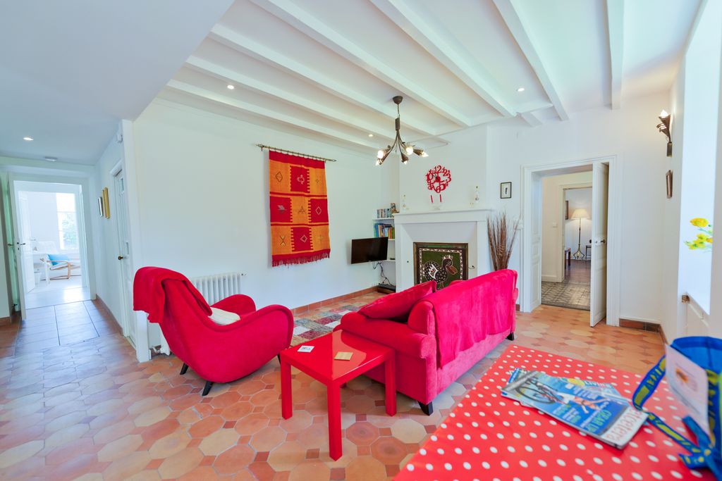 Maison Joutard Aquitane PF OliversTravels 3