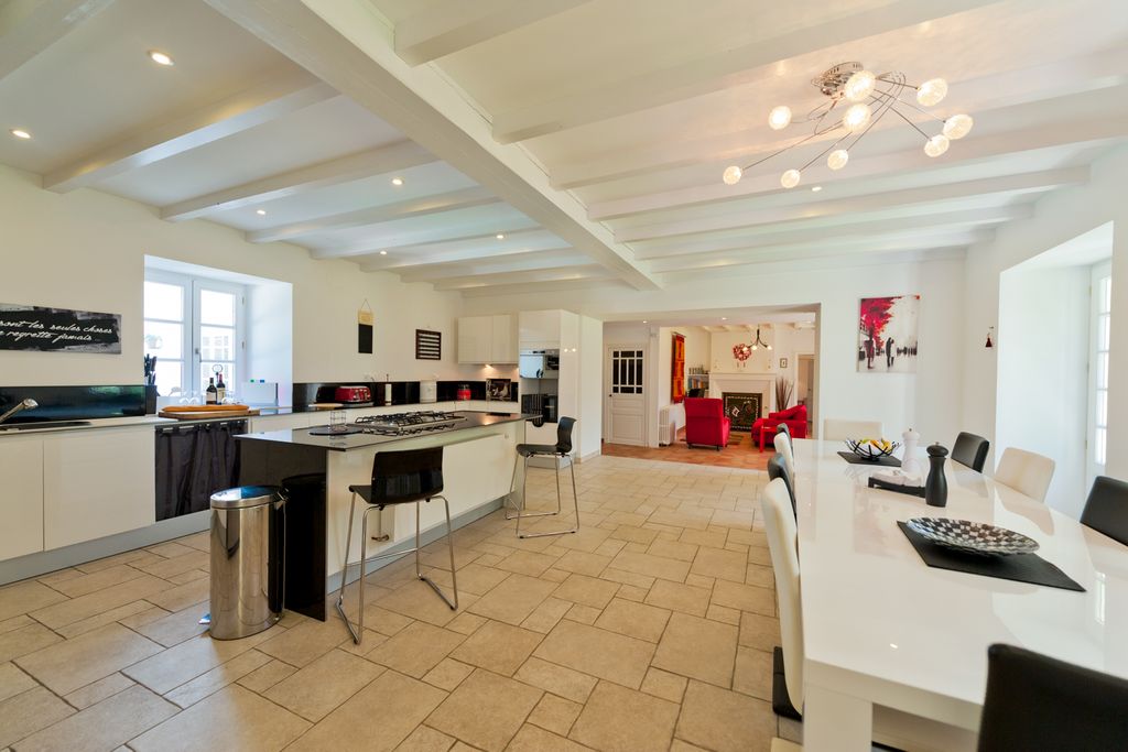 Maison Joutard Aquitane PF OliversTravels 5