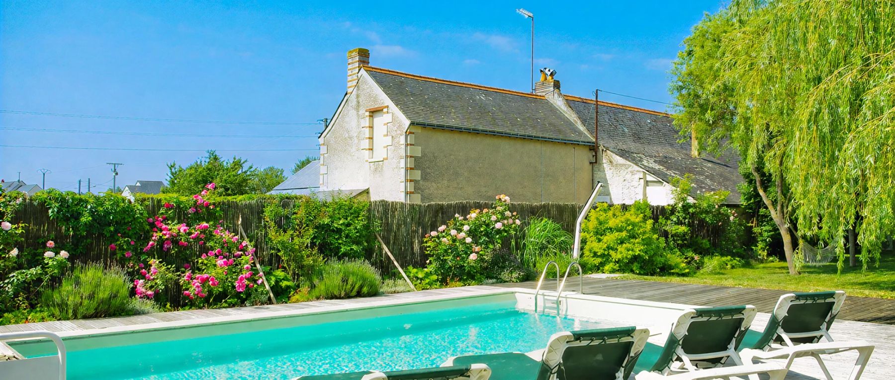 001 les averries loire valley olivers travels desktop center