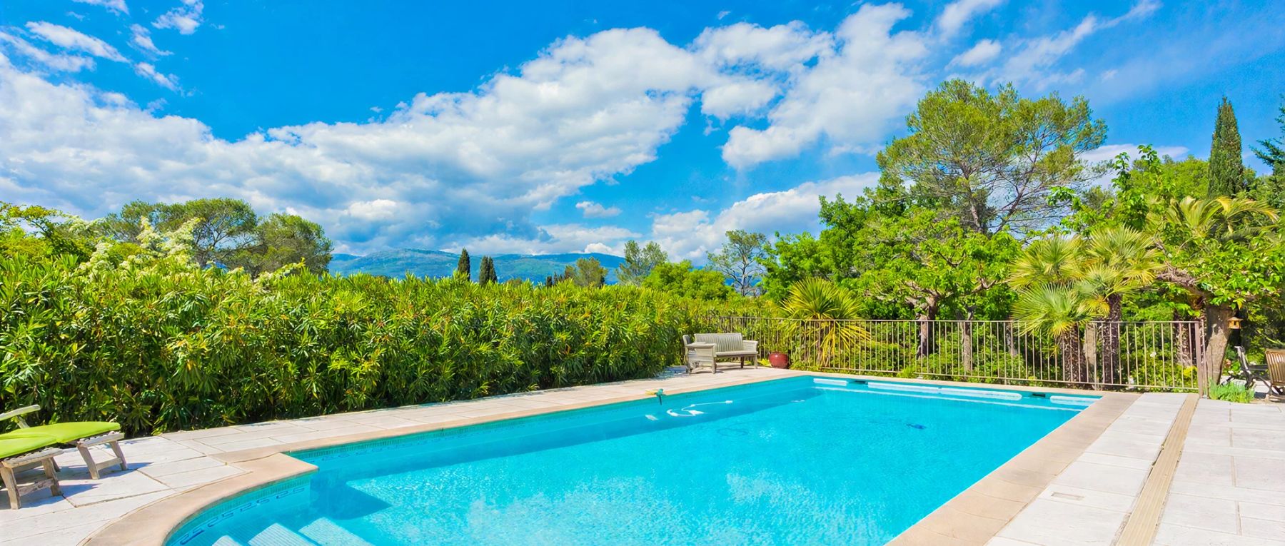001 les pierres roses south of france olivers travels desktop center