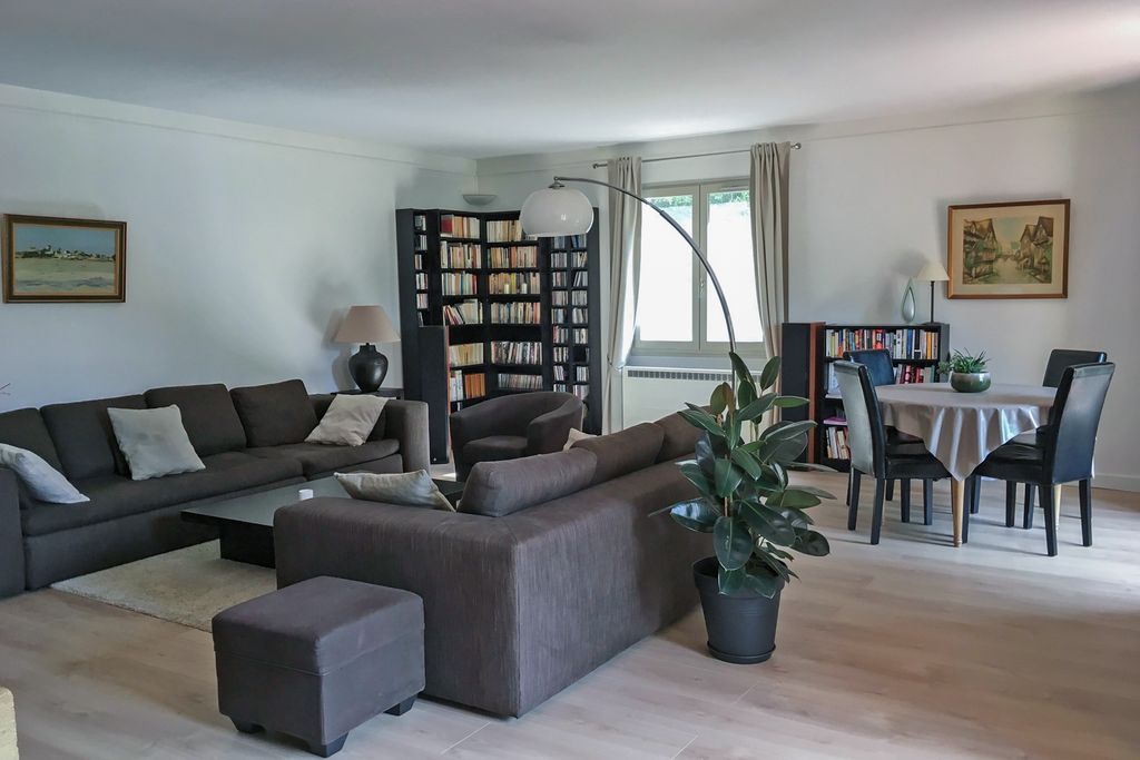 La Valentine PF Provence OliversTravels 3