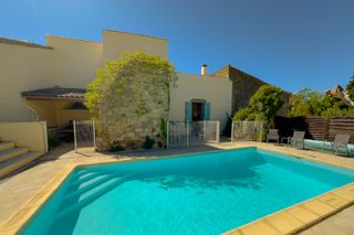 Maison de la Mairie PF Languedoc OliversTravels 1