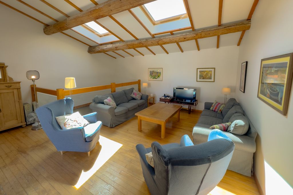 Maison de la Mairie PF Languedoc OliversTravels 4