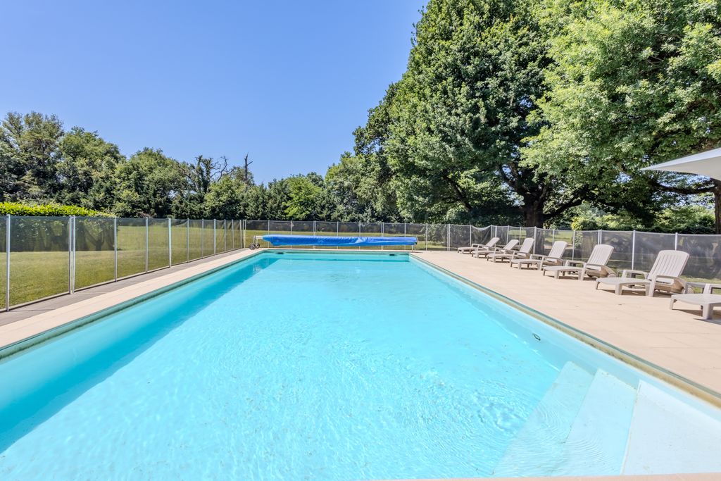 Maison du Gua Midi Pyrenees PF OliversTravels 2