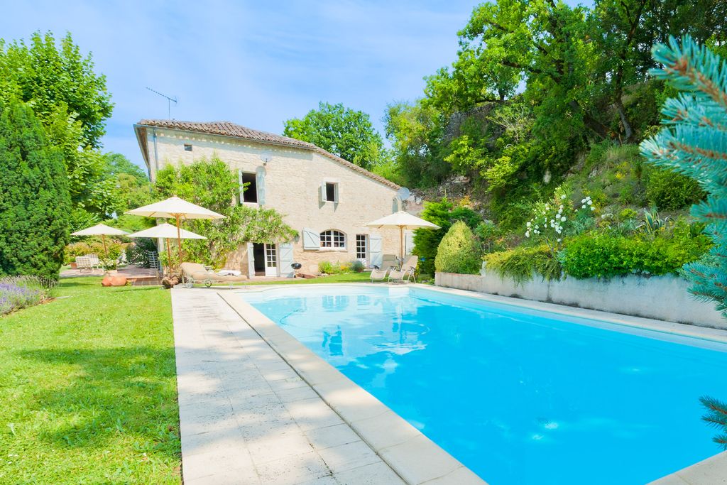 Pech D'Aze Midi Pyrenees PF OliversTravels 1