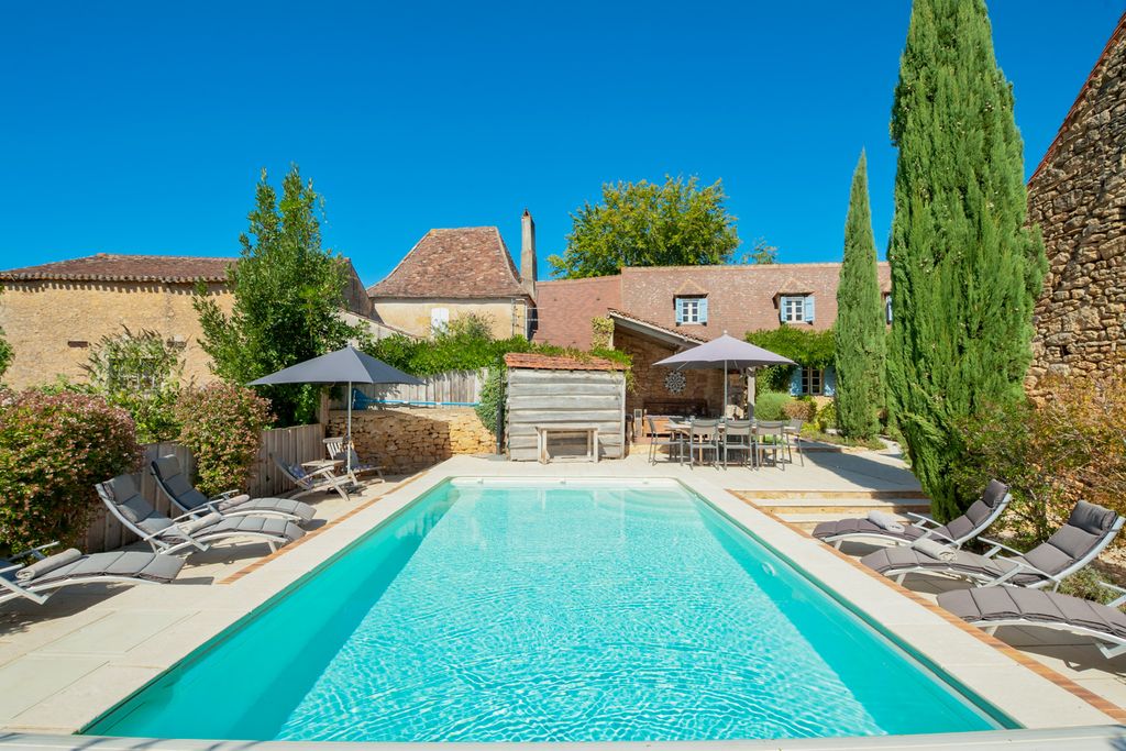 Maison Bourg Cales Dordogne PF OliversTravels 1
