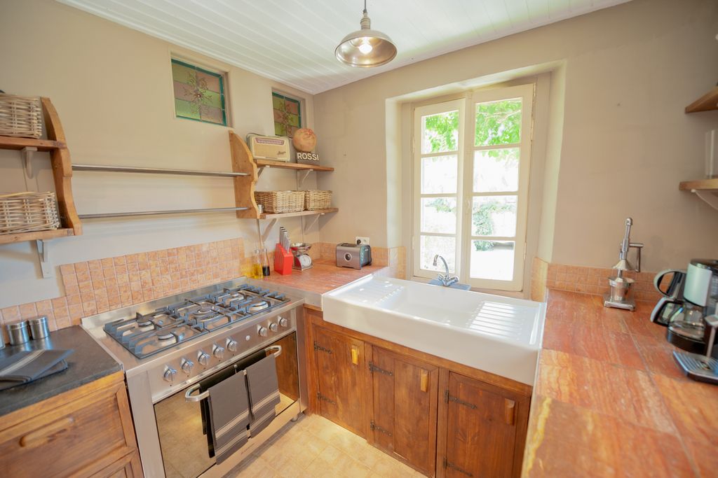 Maison Bourg Cales Dordogne PF OliversTravels 5