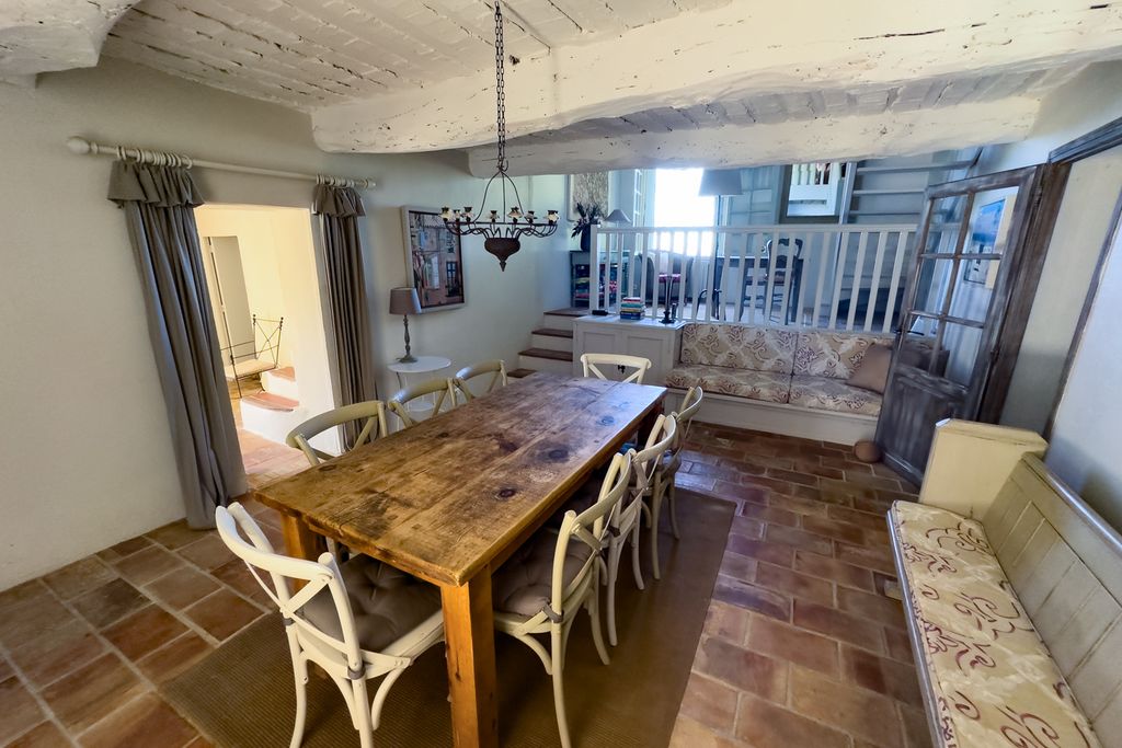 Les Rocans Provence PF OliversTravels 4