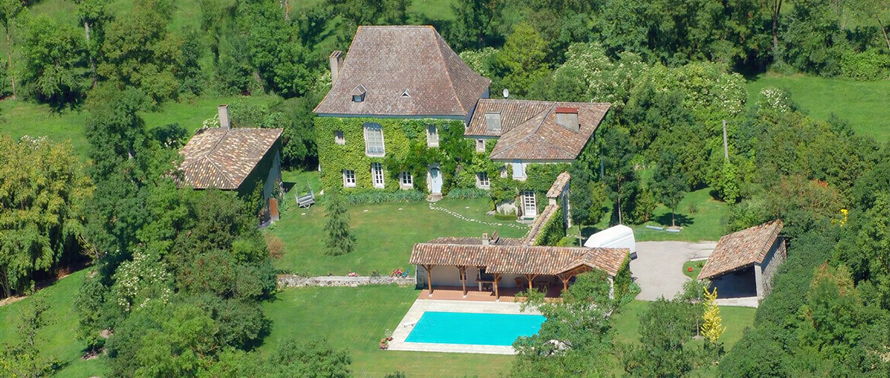001 le presbytere de saint paul south west france olivers travels desktop center