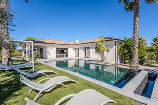 Le Domaine de Servian Languedoc Olivers Travels 1