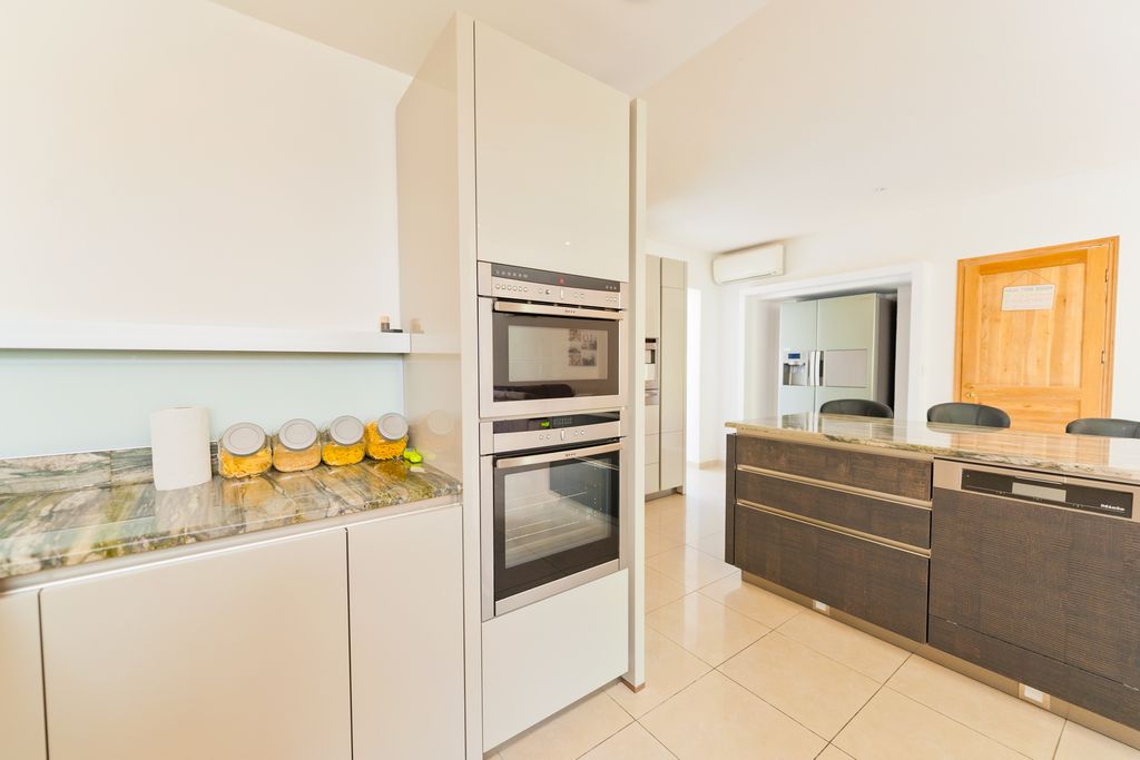 Maison L'Éveque Languedoc OliversTravels 5