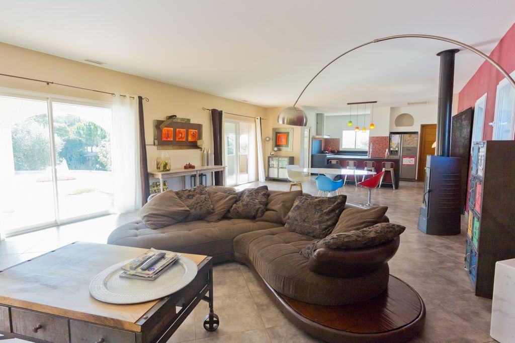 Villa Libron Languedoc PF OliversTravels 3