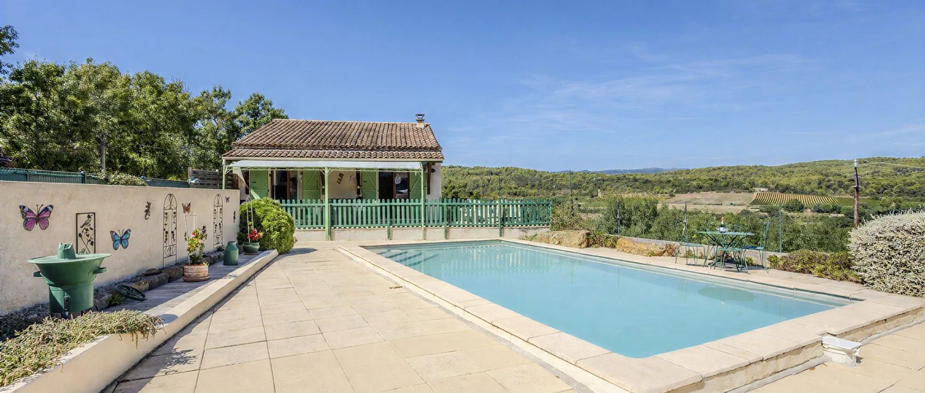 001 la montade south of france olivers travels desktop center