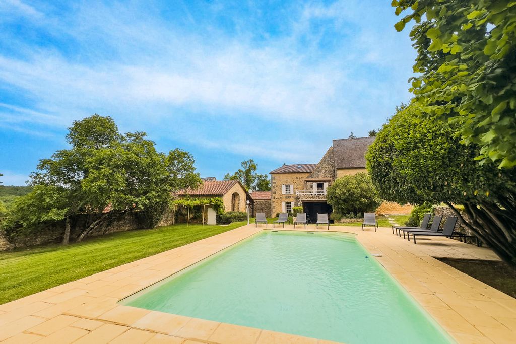 Orchard Farmhouse Dordogne PF OliversTravels 1