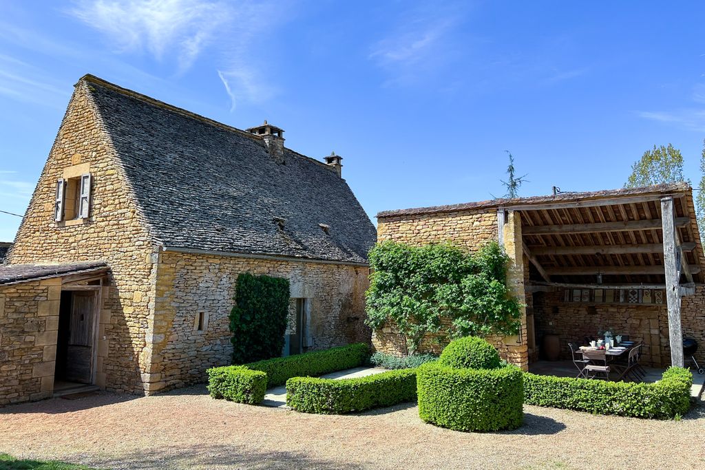Maison et Bergerie de la Brousse Sarlat PF OliversTravels 2