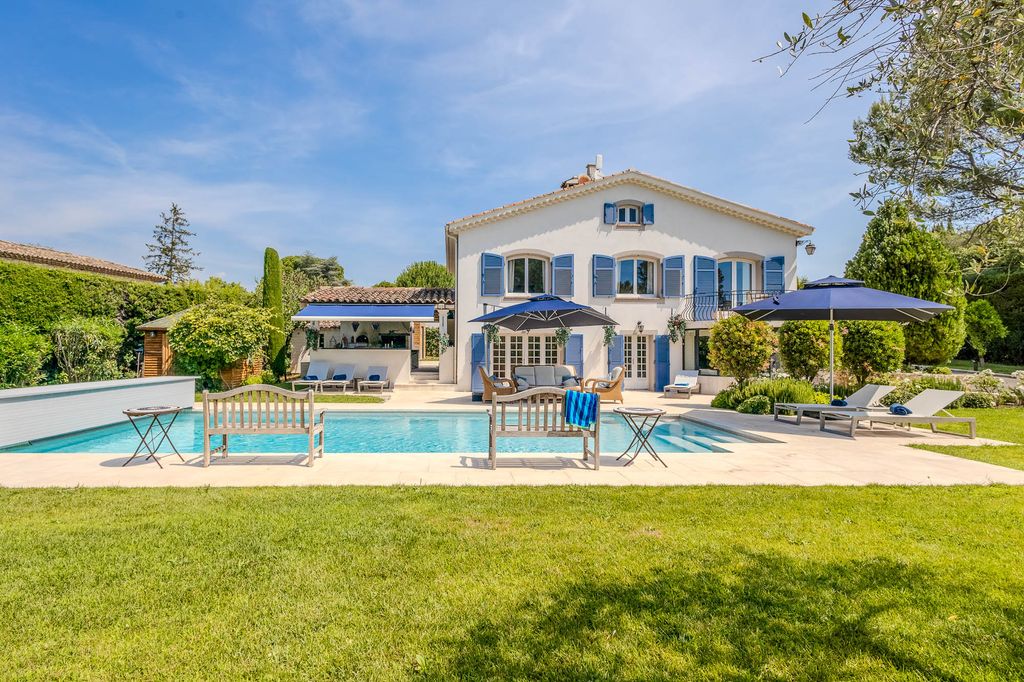Villa Rossini French Riviera OliversTravels1