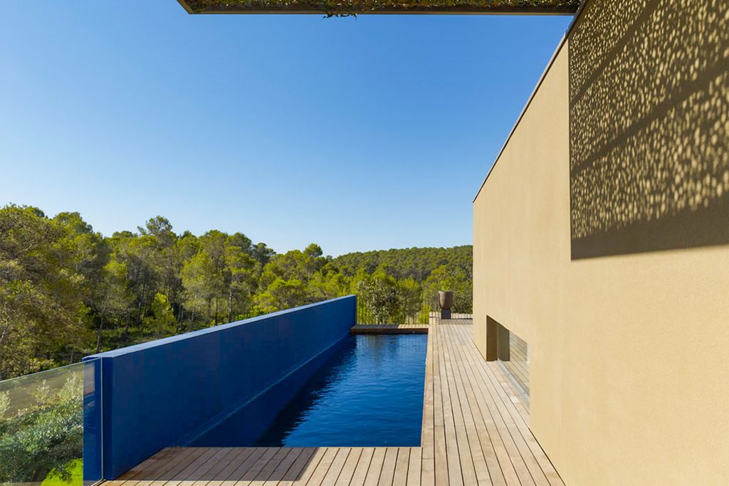 Maison Eluard Languedoc PF OliversTravels 2