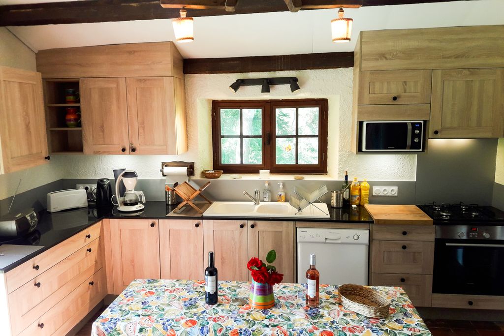 Las Cabanes Dordogne PF OliversTravels 5