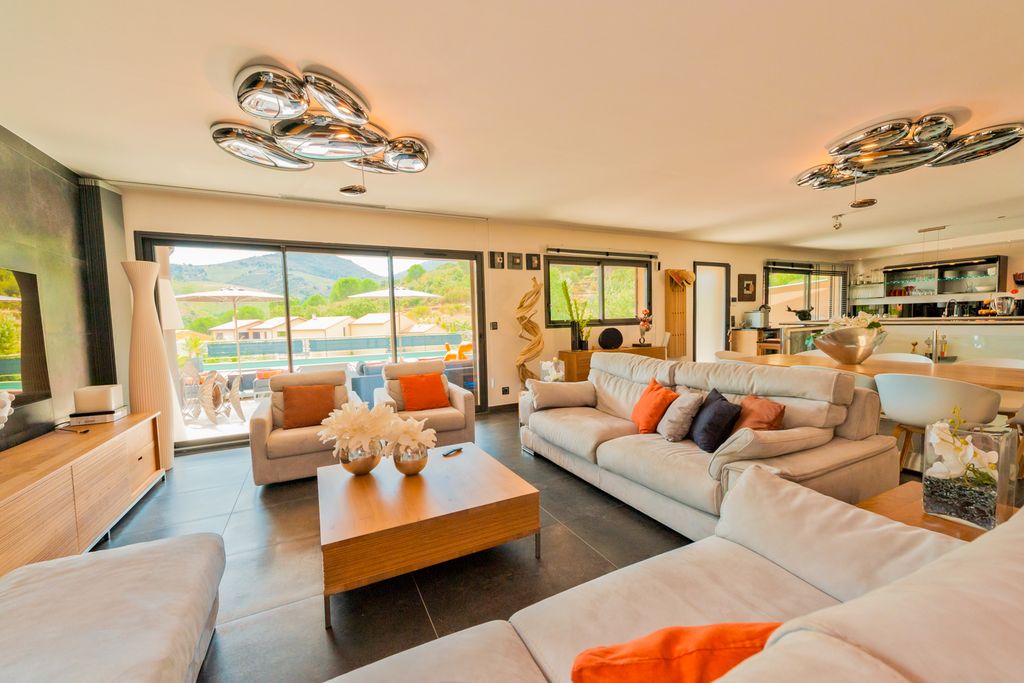 Villa Challier Languedoc PF OliversTravels 3